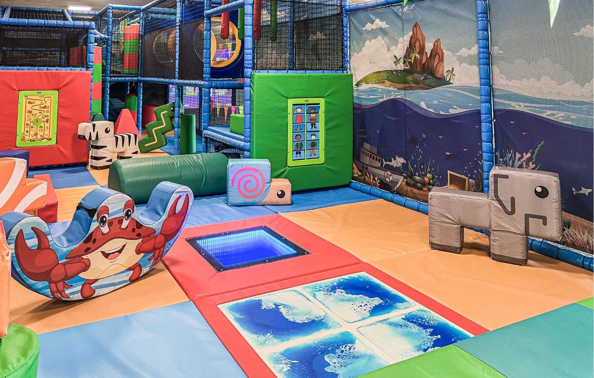 Vakantiepark De Zeeuwse Parel Scherpenisse Exteriör bild