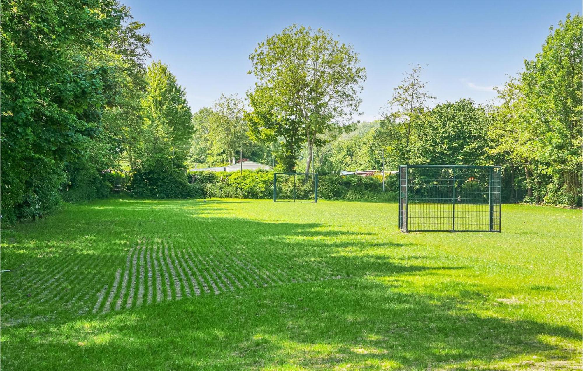 Vakantiepark De Zeeuwse Parel Scherpenisse Exteriör bild